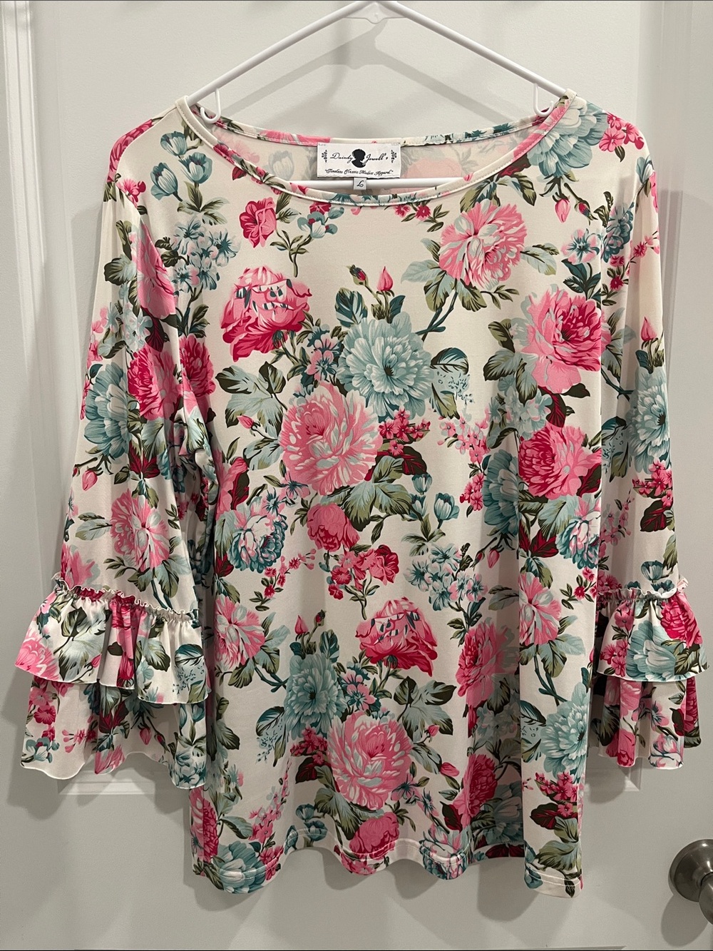 Dainty Jewells Cream Floral Ruffle-Sleeve Blouse in Pink & Teal